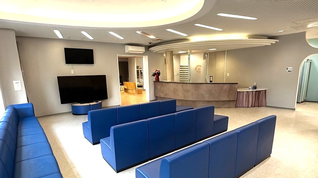 クリニック受付・待合室